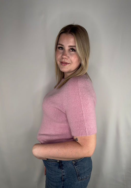 Kurzärmeliger Strickpullover Emira