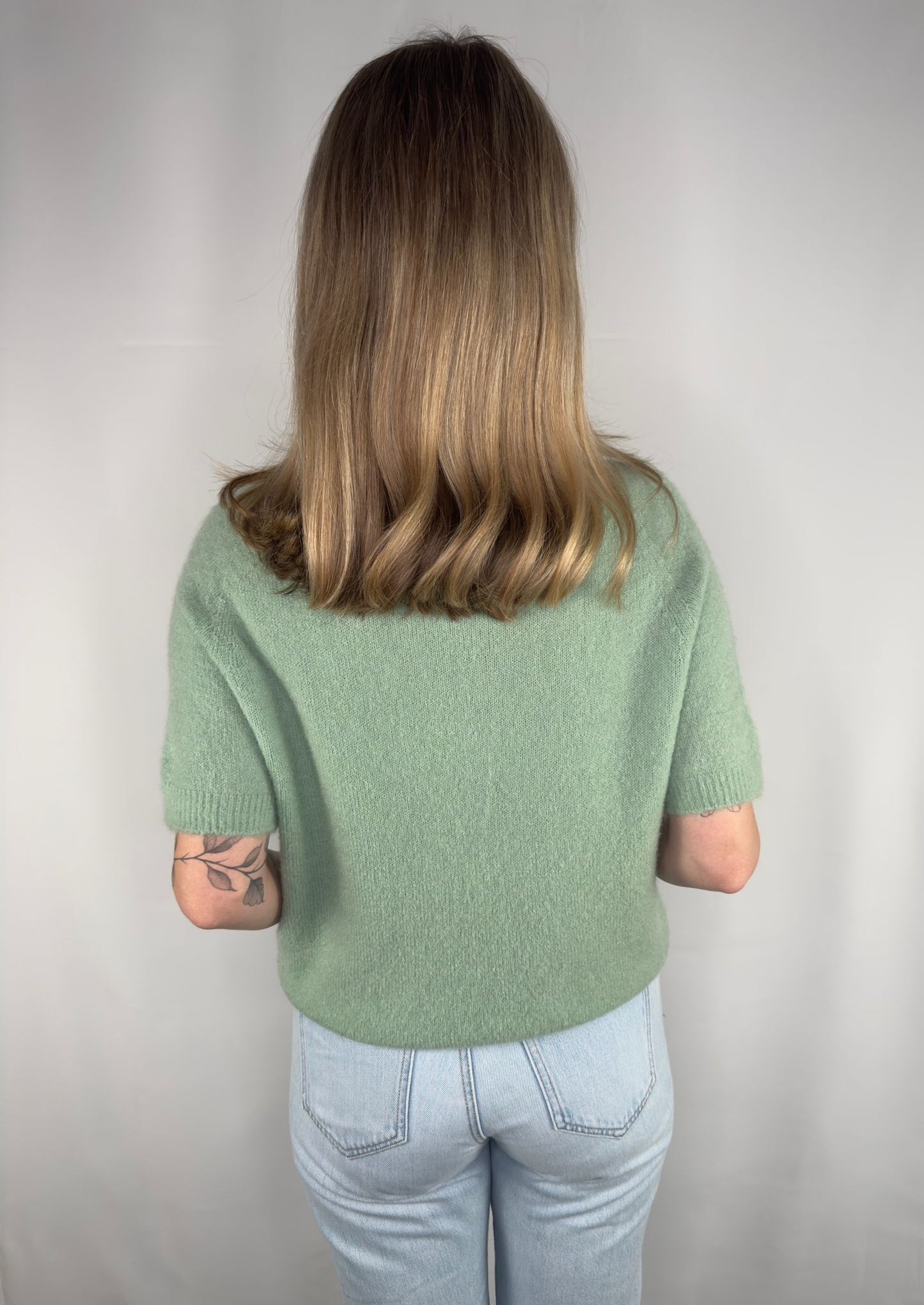 Kurzärmeliger Strickpullover Emira